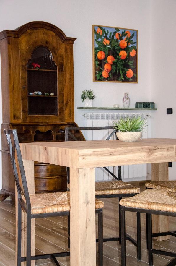 Anma Cottages The Secret Garden Pianello Del Lario Esterno foto