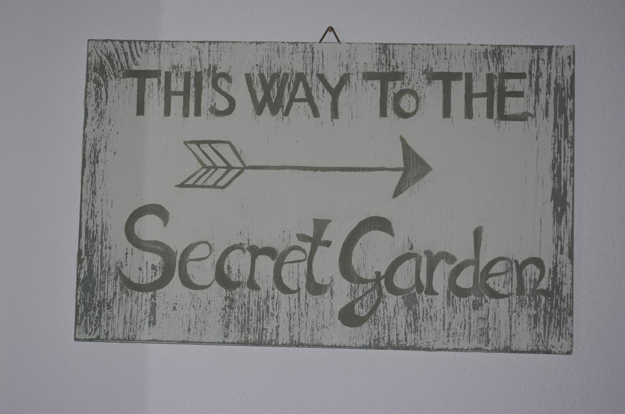 Anma Cottages The Secret Garden Pianello Del Lario Esterno foto